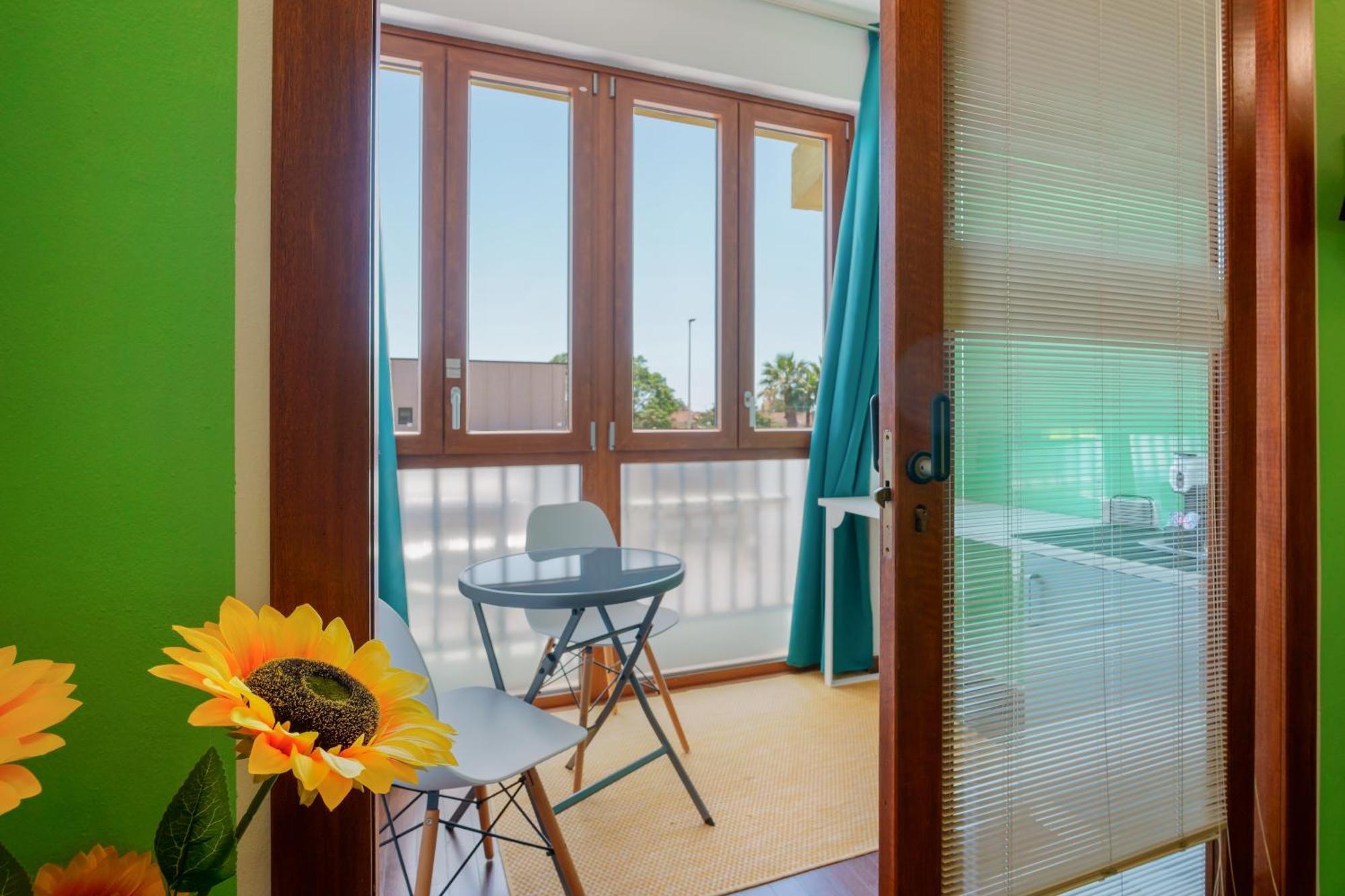 Unplug Bed and Breakfast Quartu SantʼElena Buitenkant foto
