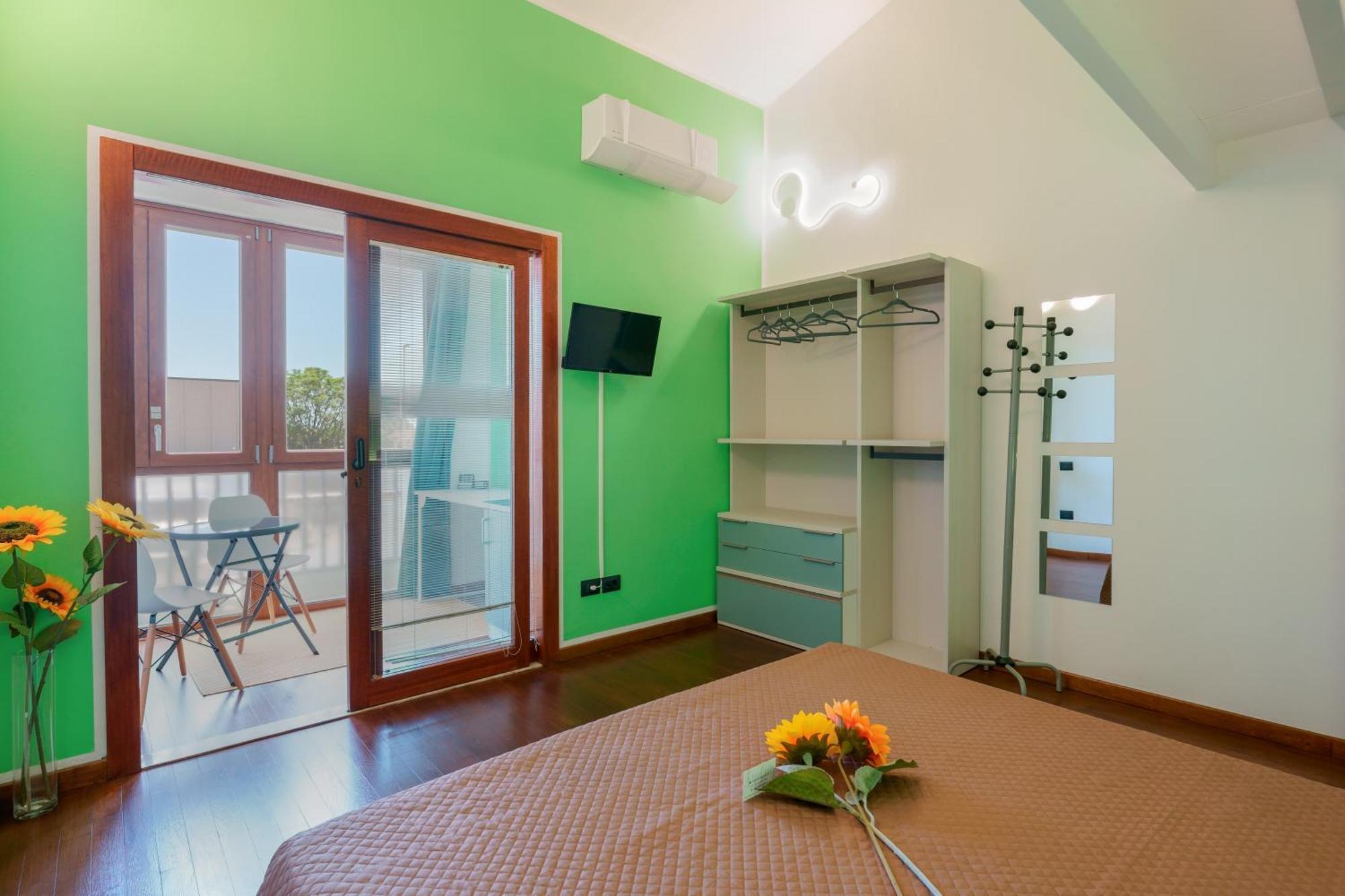 Unplug Bed and Breakfast Quartu SantʼElena Buitenkant foto