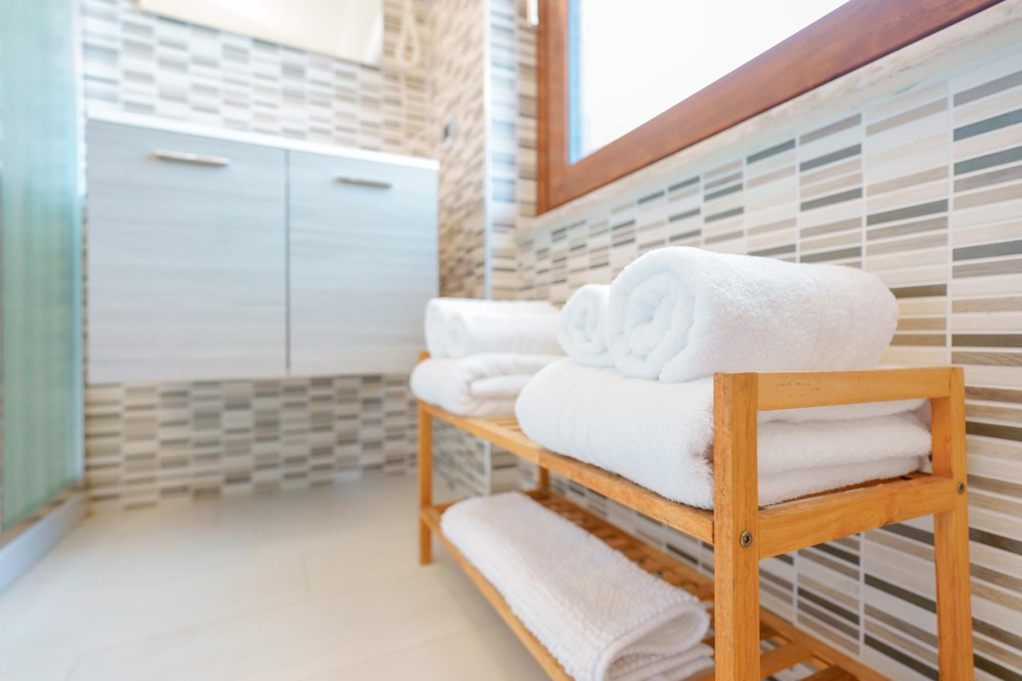 Unplug Bed and Breakfast Quartu SantʼElena Buitenkant foto